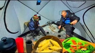 ЛОВИМ ЗАЛІКОВУ ПЛОТВУ ТА СМАЖИМО ЇЇ НА РУСЛІ ДНІПРА
