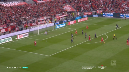 1-й тур. Байер — Падеборн 3:2. Обзор матча