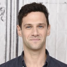 Justin Bartha