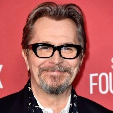 Gary Oldman