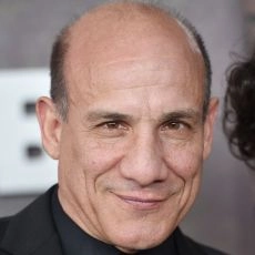 Paul Ben-Victor