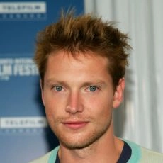 Simon Woods
