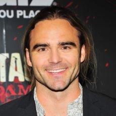 Dustin Clare