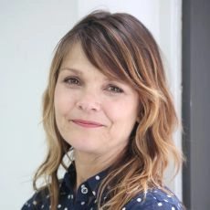 Kathryn Erbe