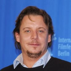 Anders W. Berthelsen