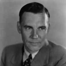 Walter Huston