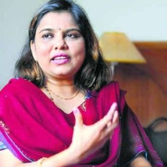 Sadhana Sargam