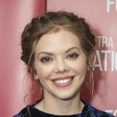 Dreama Walker