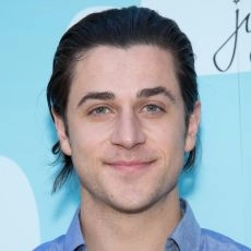 David Henrie