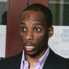 Suli McCullough