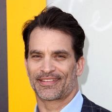 Johnathon Schaech