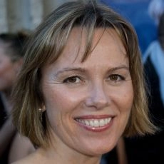 Lucinda Jenney