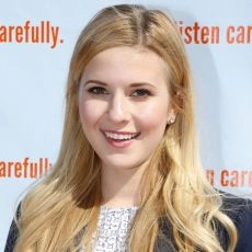 Caroline Sunshine