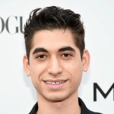 Alexander Flores