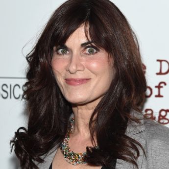 Phoebe Gloeckner