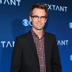 Tyler Hilton
