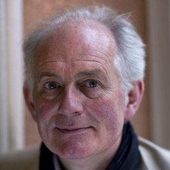 Dan Cruickshank