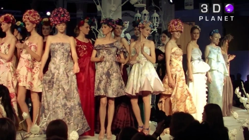 Фешн шоу мода. Айна Гассе